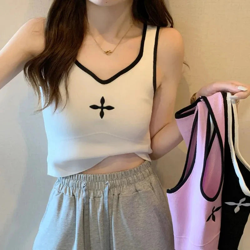 Casual Knitted Crop Top - KAYSMAR