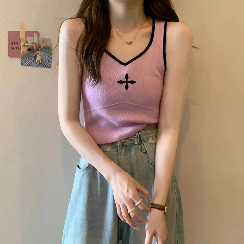 Casual Knitted Crop Top - KAYSMAR
