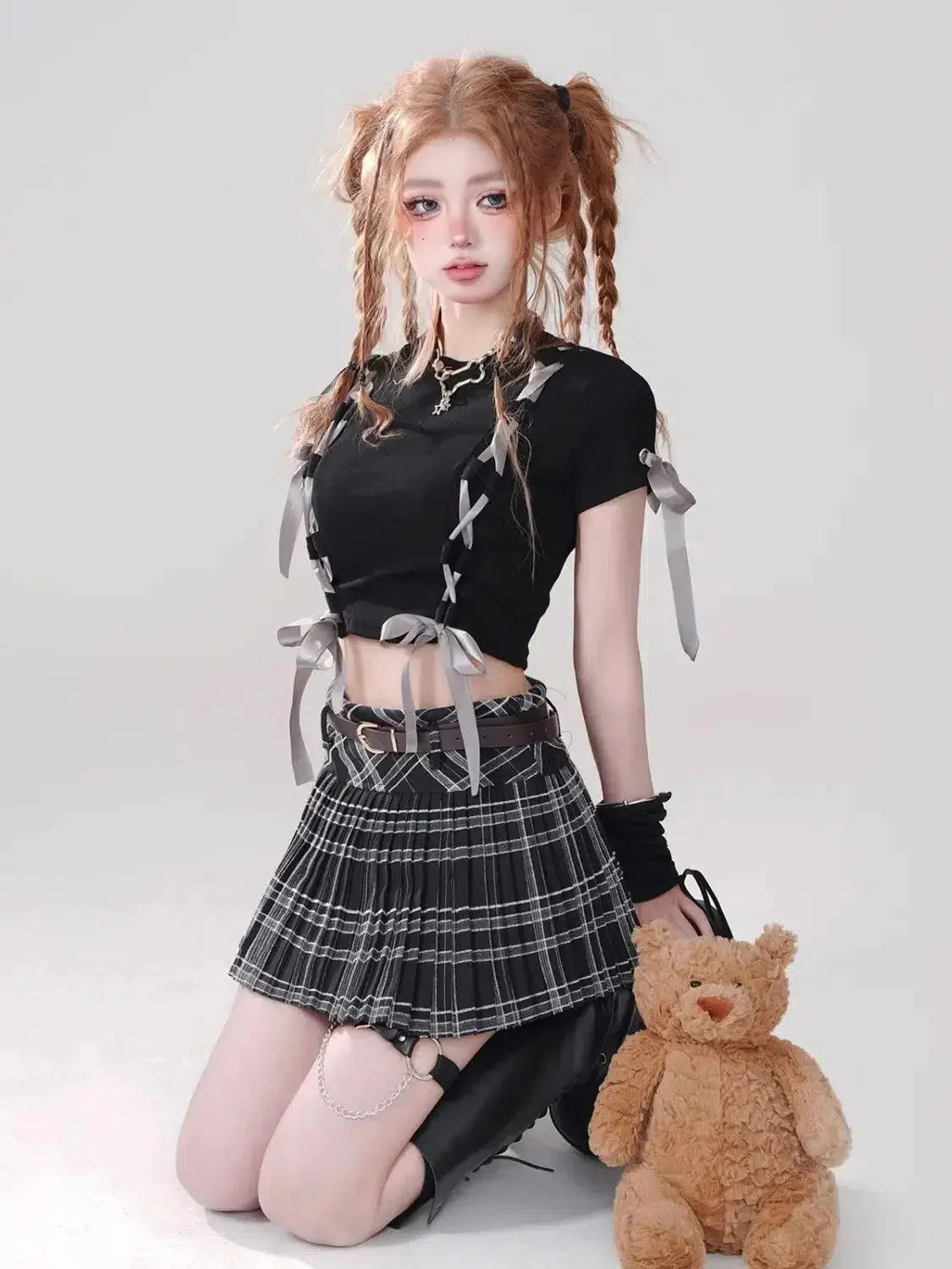 Dark Coquette Crop Top - KAYSMAR