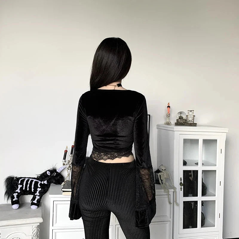 Goth Lace Flare Cuffs Crop Top - KAYSMAR