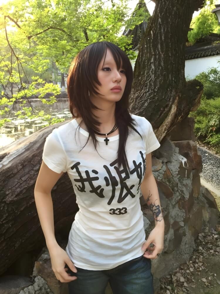 I Hate Her Tee - KAYSMAR