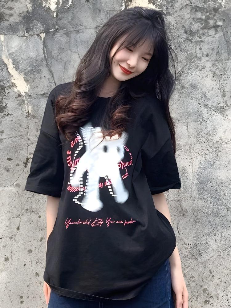 Shaking Cat Tee - KAYSMAR