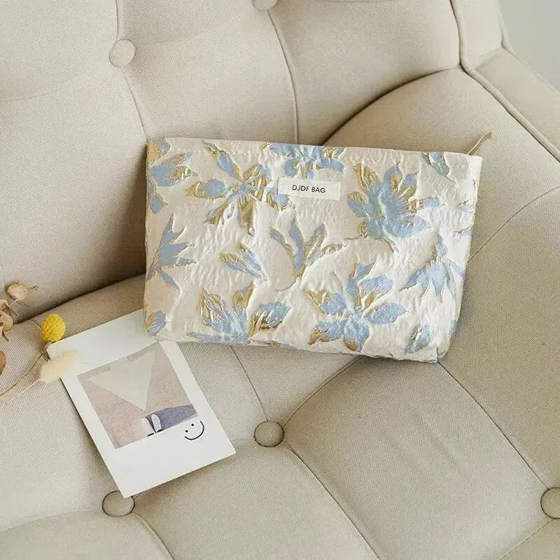 Soft Girl Gold Flower Makeup Bag - KAYSMAR