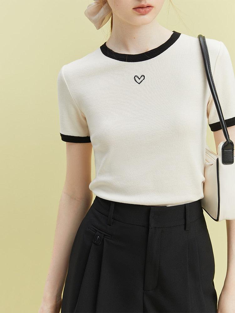 Soft Girl Minimal Heart Tee - KAYSMAR