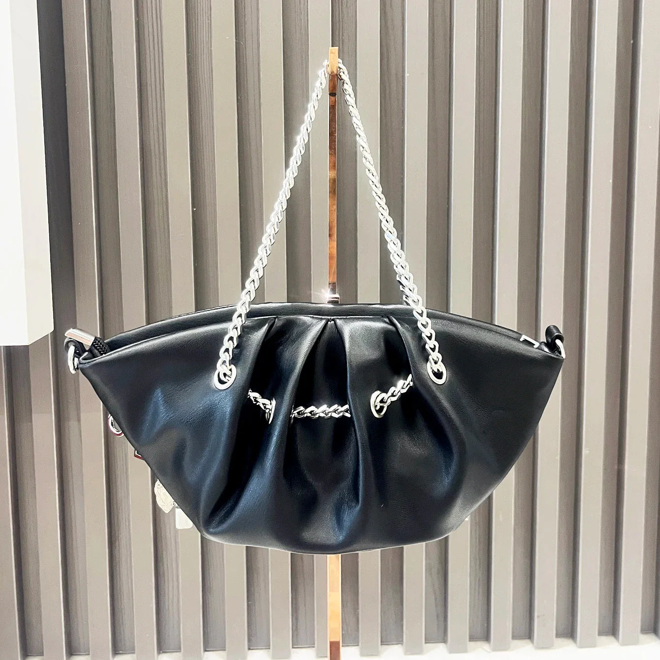 Weirdcore Zipper Charm Shoulder Bag - KAYSMAR
