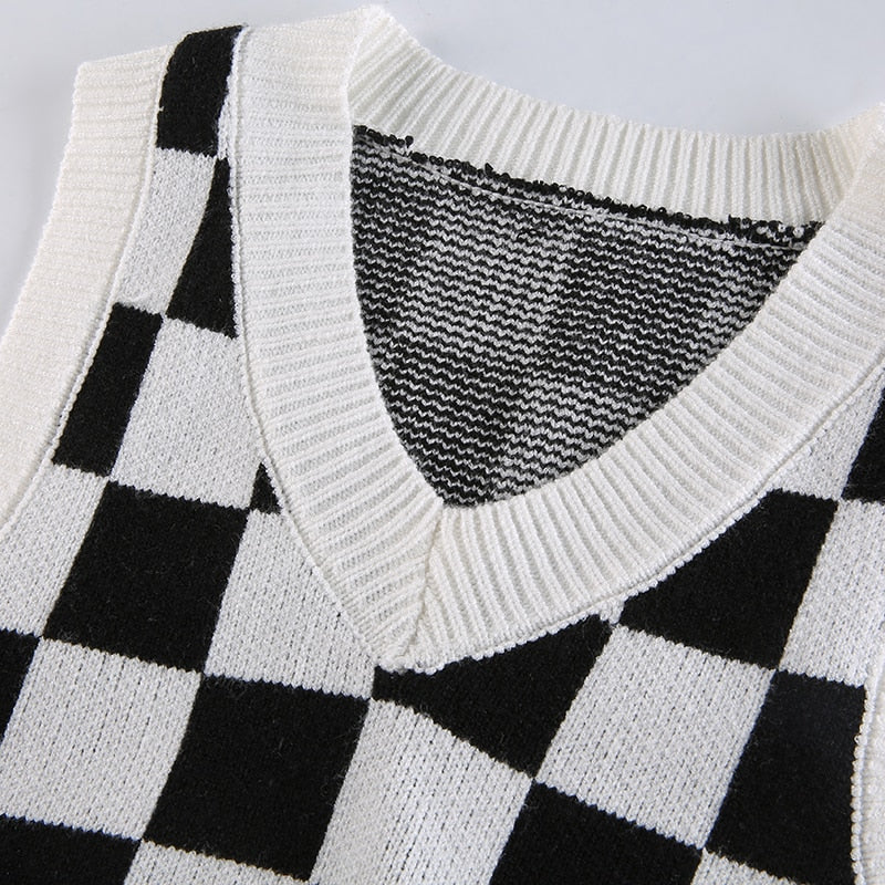 Checkered Knit Crop Sweater Vest - Kaysmar